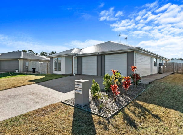 20 Saltair Drive, Eli Waters, Qld 4655