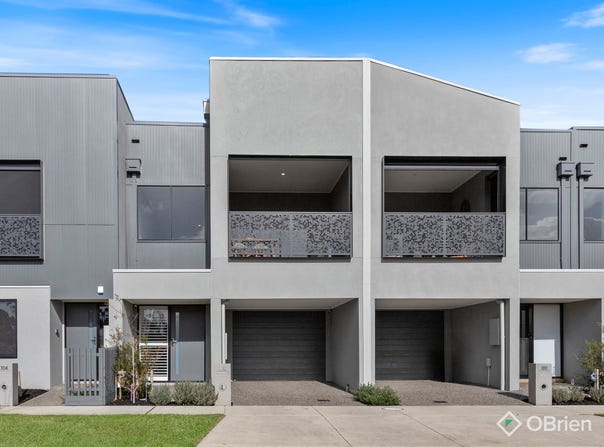 102 Edgar Avenue, Cranbourne South, Vic 3977