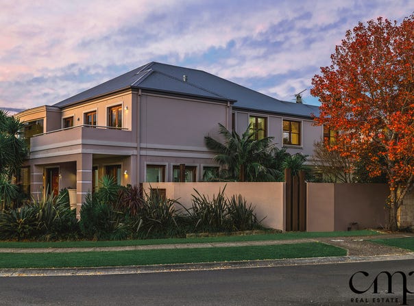 37 Sir Warwick Fairfax Drive, Harrington Park, NSW 2567