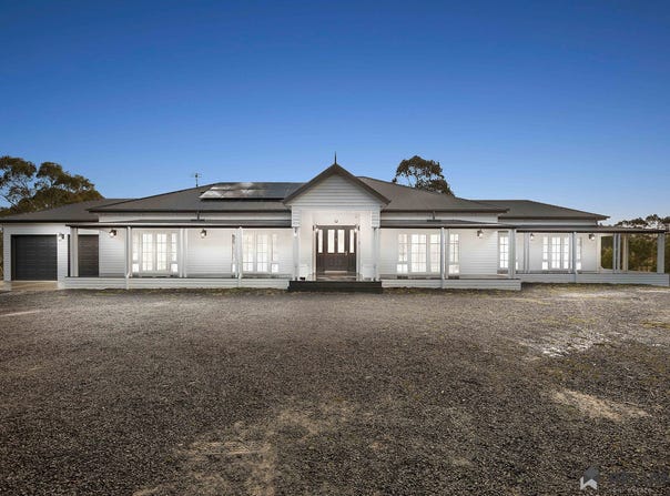 15 La Cote Road, Greendale, Vic 3341