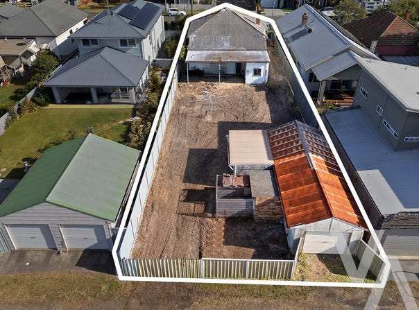 58 Roxburgh Street, Stockton, NSW 2295