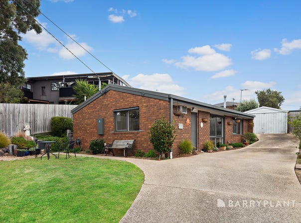 11 Attuna Crescent, Capel Sound, Vic 3940