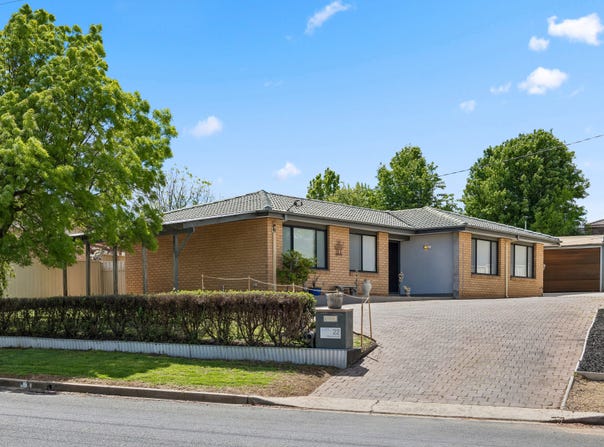 22 Merriman Drive, Yass, NSW 2582