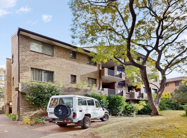 21/10-12 Alfred Street, Westmead, NSW 2145