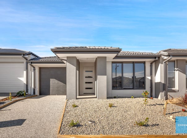 22 Waterfern Street, Fraser Rise, Vic 3336