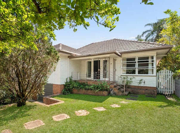 12 Sir Fred Schonell Drive, St Lucia, Qld 4067