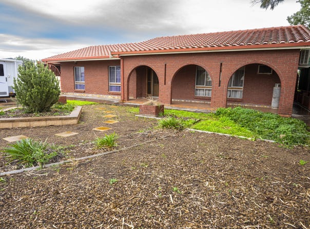 40 Third Street, Napperby, SA 5540