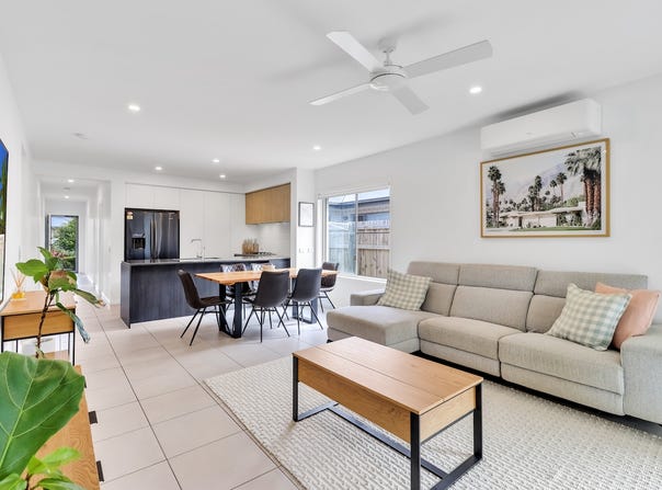 6 Pedler Way, Strathpine, Qld 4500