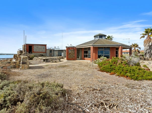 34 Chatfield Terrace, Wallaroo, SA 5556