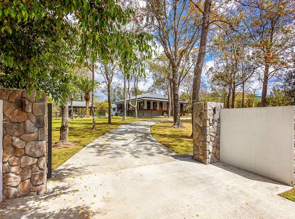 11 Worongary Road, Tallai, Qld 4213