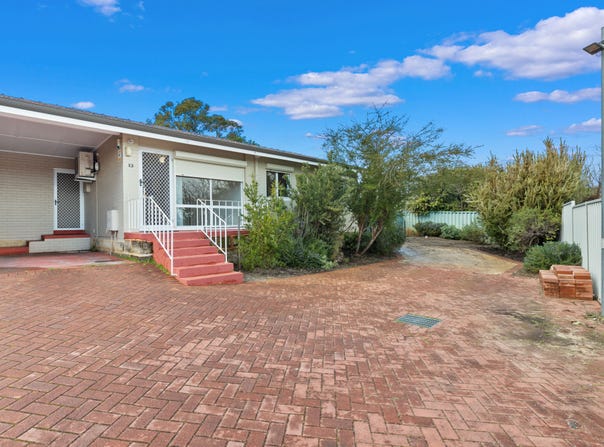 18D Keeley Way, Girrawheen, WA 6064
