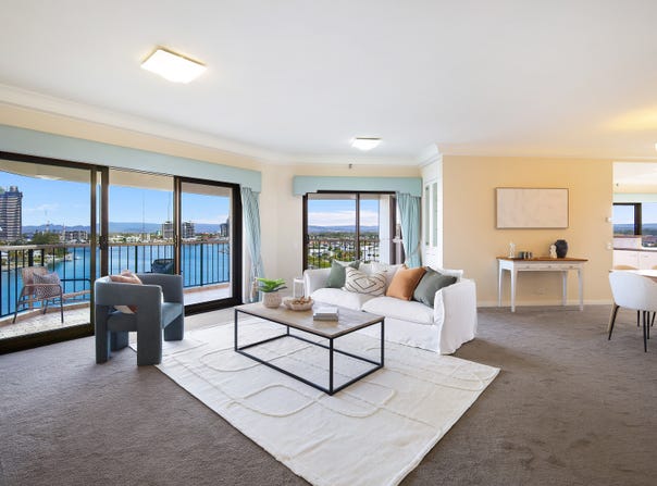 42/8 Admiralty Drive, Paradise Waters, Qld 4217