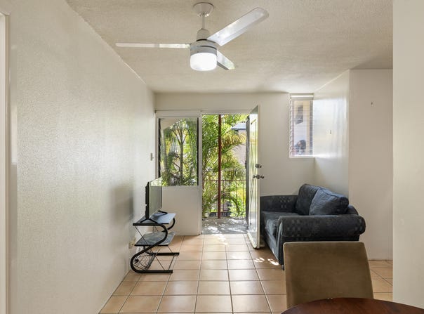 6/75 Sir Fred Schonell Drive, St Lucia, Qld 4067