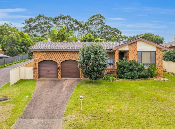 75 Surf Circle, Tura Beach, NSW 2548