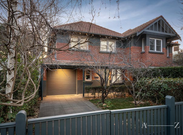 18 Lorne Grove, Camberwell, Vic 3124