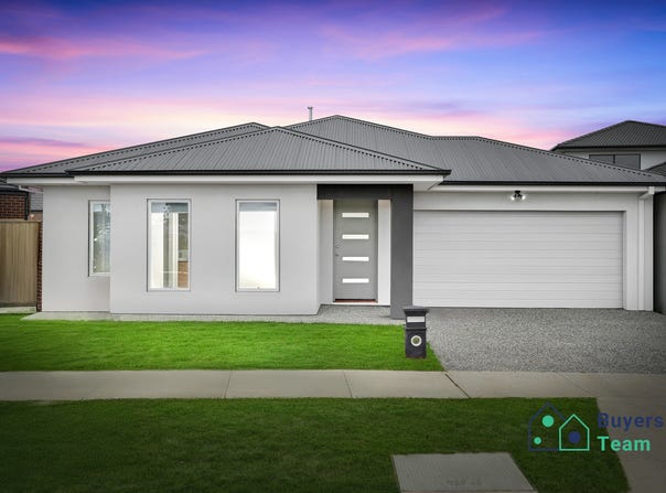 35 Growling Grass Drive, Clyde North, Vic 3978