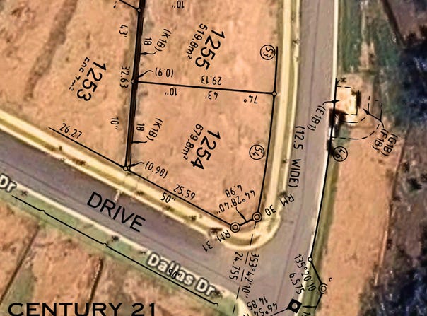 49 BELLAROI PDE Dallas Drive, Gilead, NSW 2560