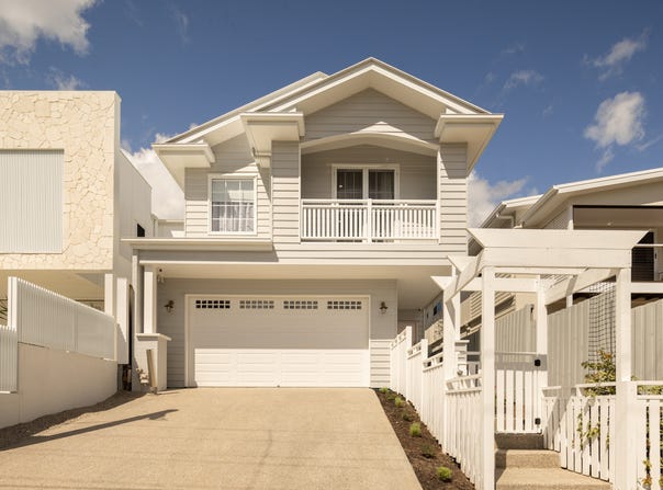 67 Tranters Avenue, Camp Hill, Qld 4152