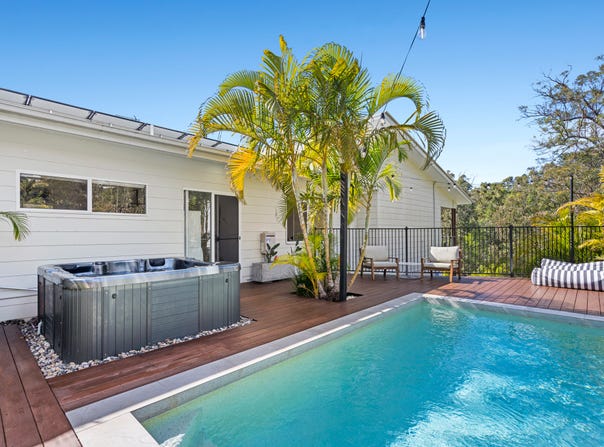 17 Green Court, Reedy Creek, Qld 4227