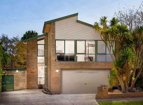 4 Lockerbie Court, Greenvale, Vic 3059