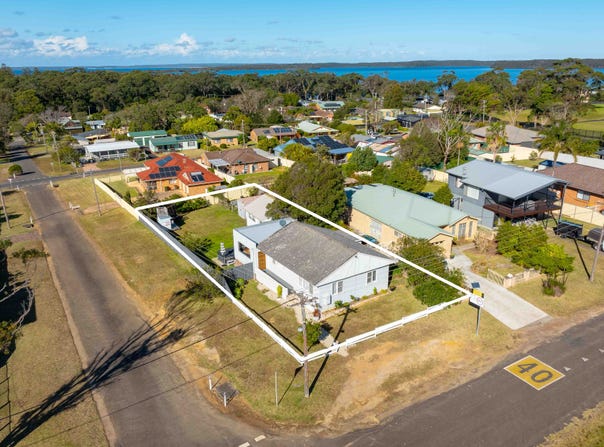 67 Carlton Crescent, Culburra Beach, NSW 2540