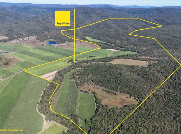 198 Campbells Crebers Road, Carmila, Qld 4739