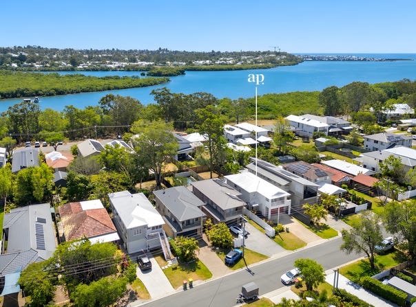 18 Lucy Street, Thorneside, Qld 4158
