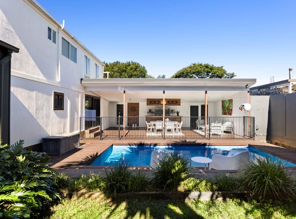 124 Sugar Bag Road, Little Mountain, Qld 4551