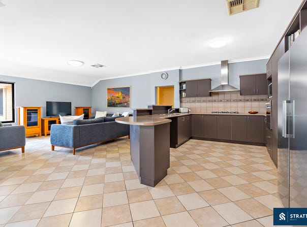 12 Waterview Parade, Southern River, WA 6110