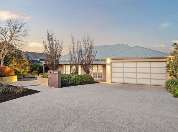 17 Cromford Way, Carine, WA 6020