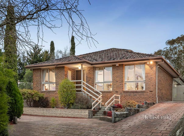 42 Tortice Drive, Ringwood North, Vic 3134
