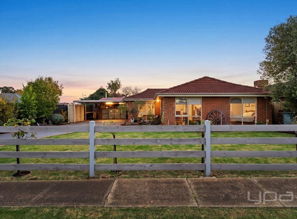 2 Corriedale Road, Melton West, Vic 3337