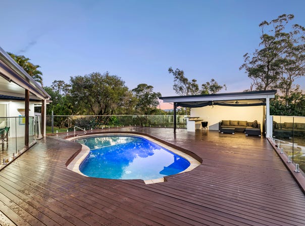 32 Oregon Way, Oxenford, Qld 4210