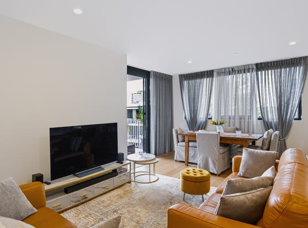 607/36 Sylvan Road, Toowong, Qld 4066