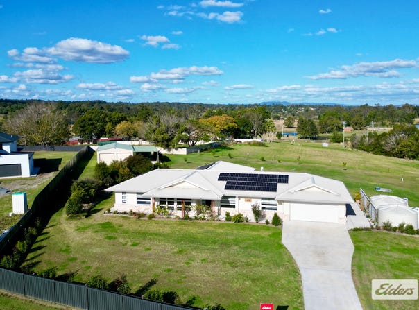 43 Friesian Court, Chatsworth, Qld 4570