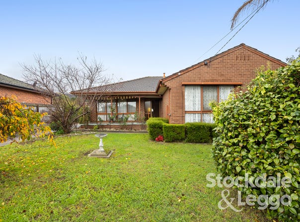 11 Bentley Road, McCrae, Vic 3938