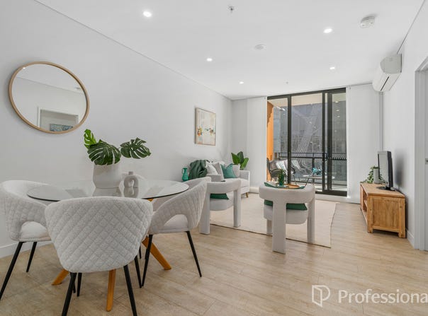 310/2 Sergeant Street, Edmondson Park, NSW 2174