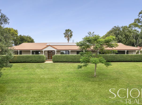 8 Myrtle Court, Black Mountain, Qld 4563