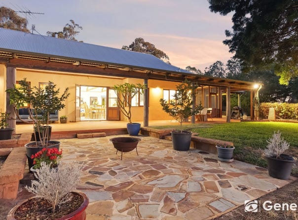 755 Allen Street, Wooroloo, WA 6558