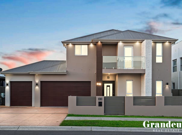 33 Jenkinson Drive, Elizabeth Hills, NSW 2171