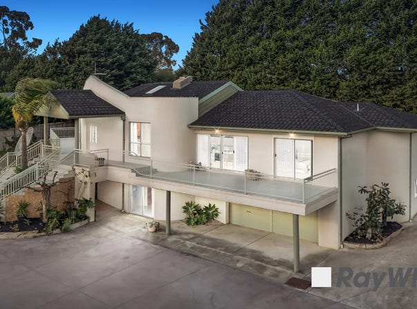 284 Belgrave-Hallam Road, Narre Warren North, Vic 3804
