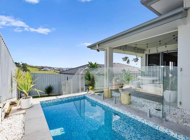 33 Altitude Boulevard, Terranora, NSW 2486