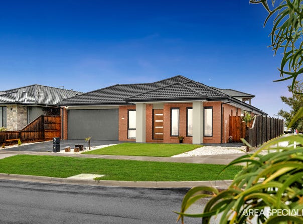 7 Wattlebird Drive, Kurunjang, Vic 3337