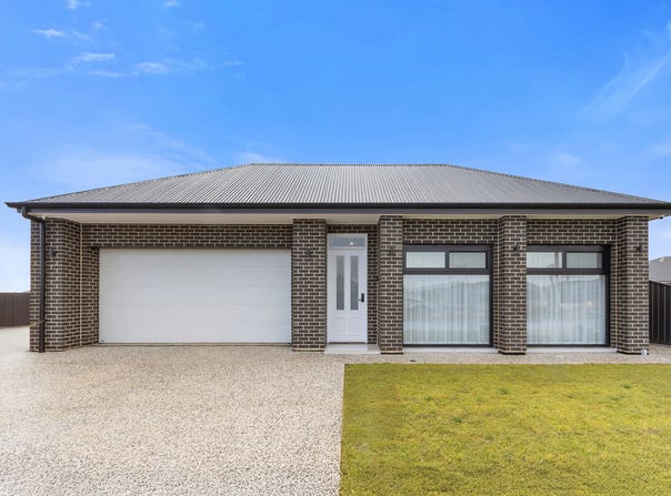 28 Germaine Grove, Roseworthy, SA 5371