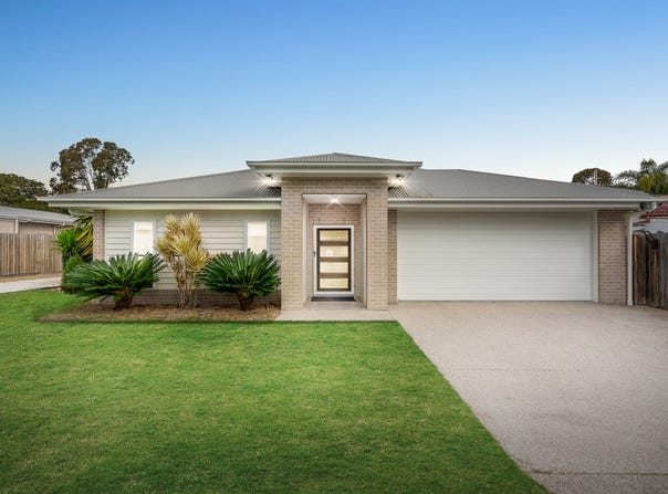 22 Brighton Street, Point Vernon, Qld 4655