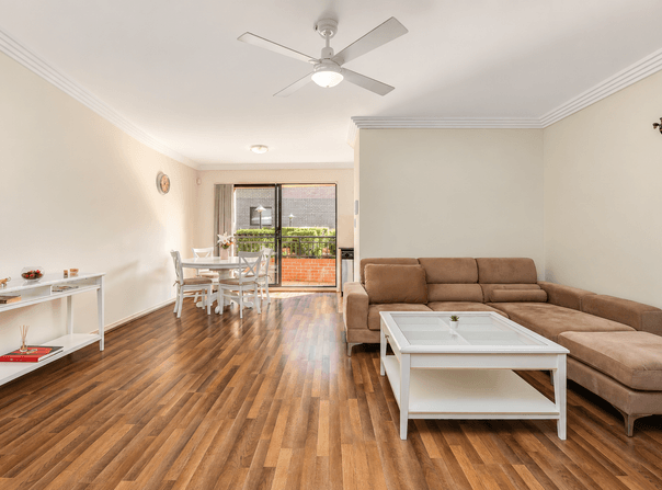 21/49 Dobson Crescent, Baulkham Hills, NSW 2153
