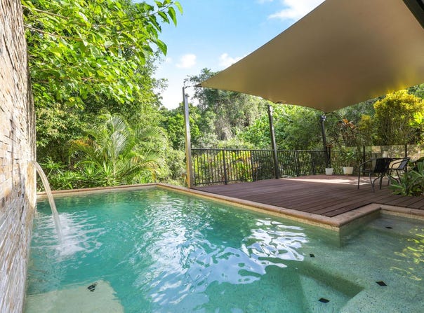 2-4 Dwyer Place, Redlynch, Qld 4870