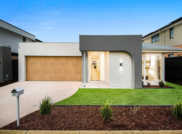 21 Kunlun Crescent, Clyde North, Vic 3978