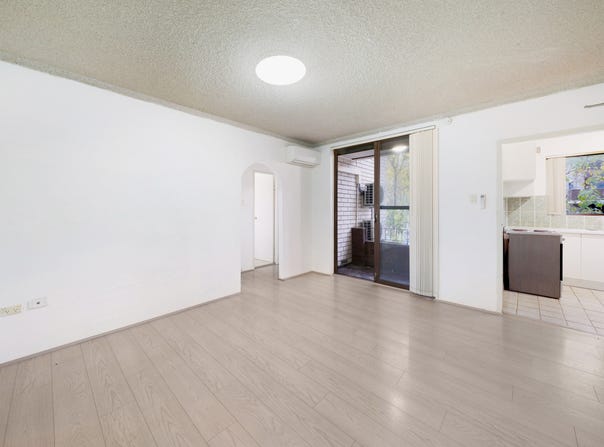 11/71 Castlereagh Street, Liverpool, NSW 2170