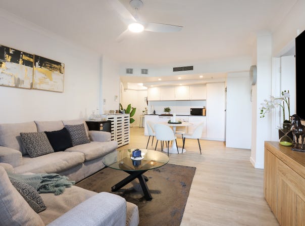 1078/23 Ferny Ave, Surfers Paradise, Qld 4217